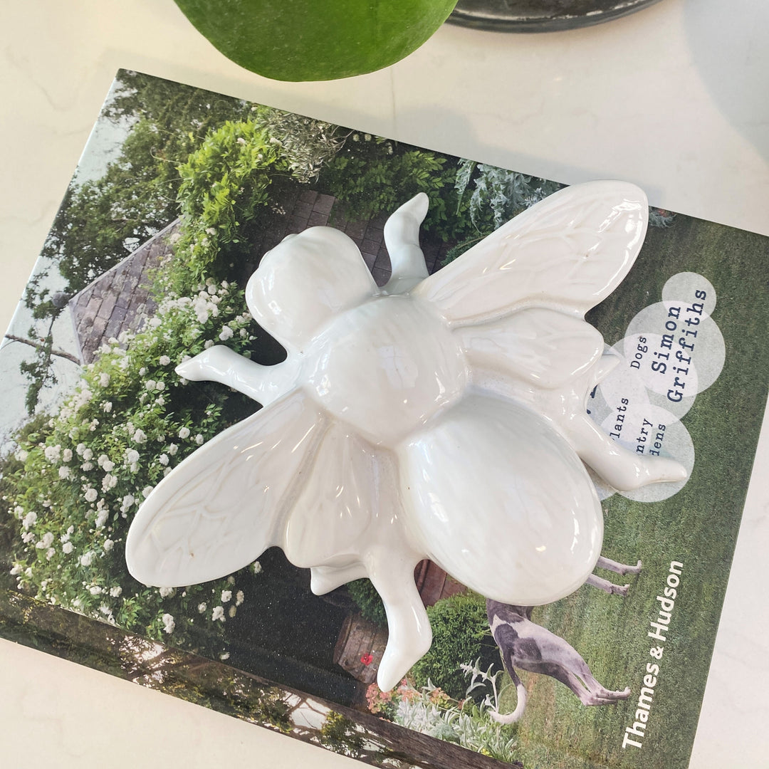 Mode Bumble Bee White 18x12