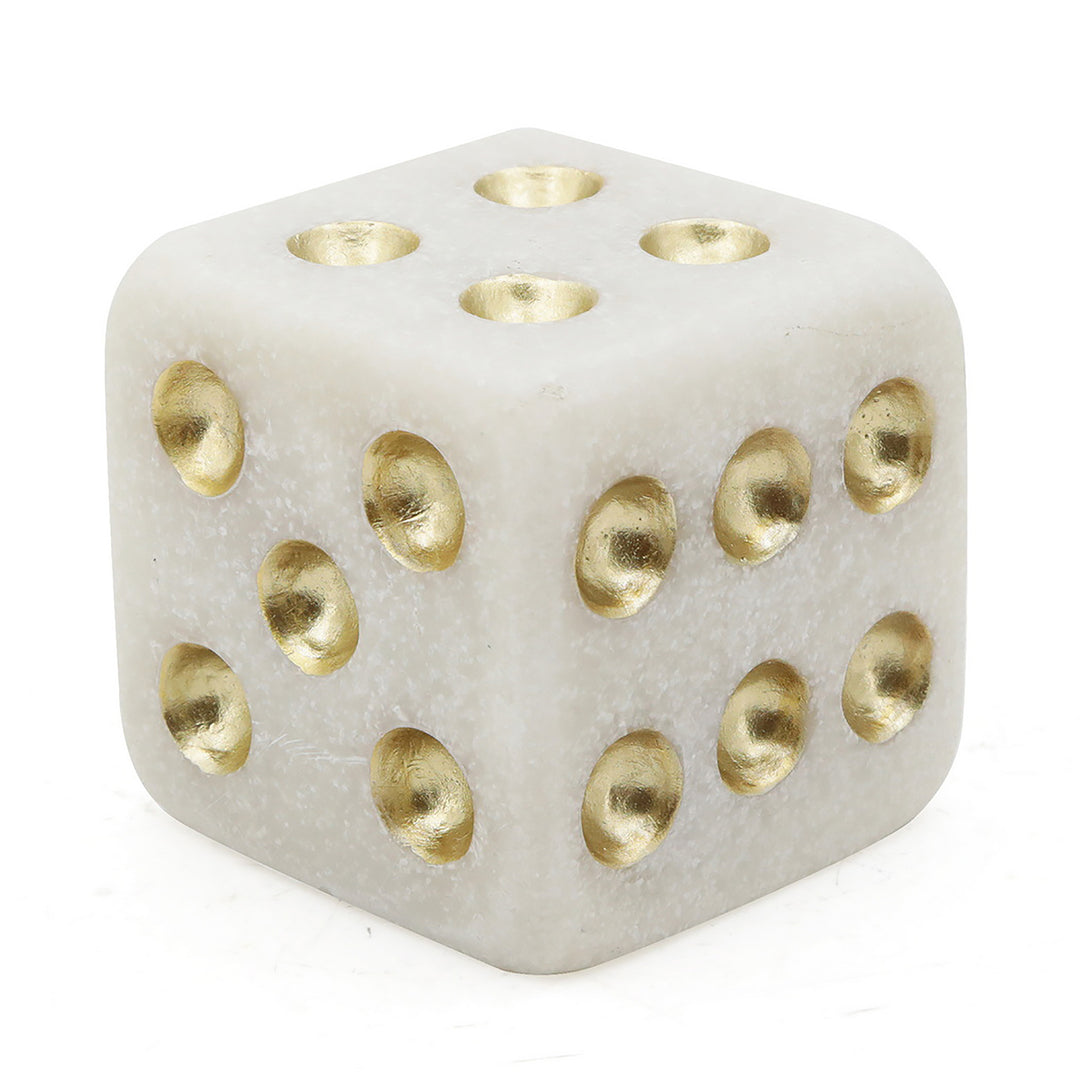 Dicey Décor 8X8