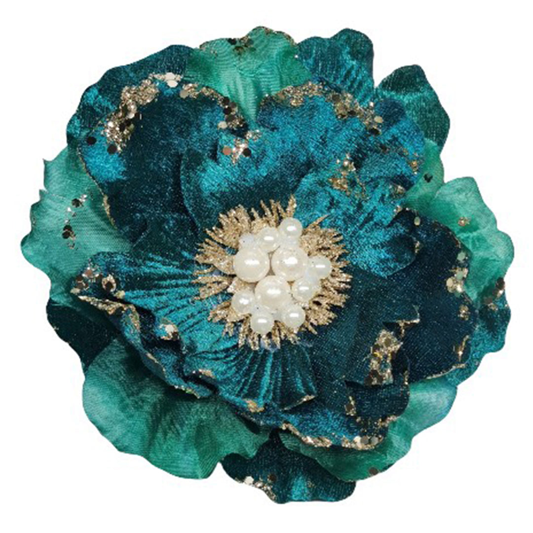 Clip On Velvet Silk Magnolia Peacock 16x12x0cm