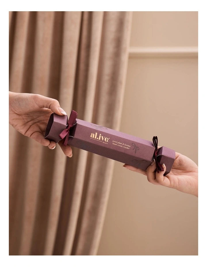 Al.ive Body Sweet Plum & Berries Hand Cream Cracker