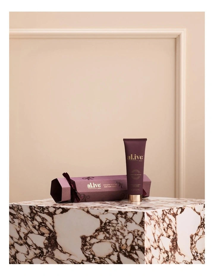 Al.ive Body Sweet Plum & Berries Hand Cream Cracker