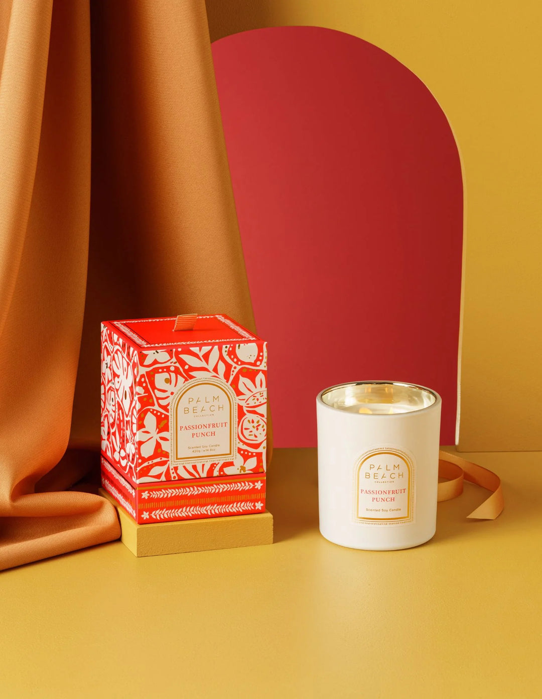 Palm Beach Collection Standard Candle 420g Passionfruit Punch