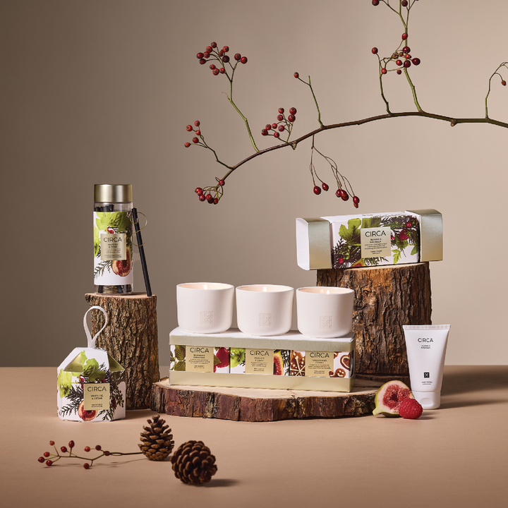 Circa 3x70g Candle Trio - White Fig & Cedar, Raspberry & Rhubarb, Gingerbread Cookies