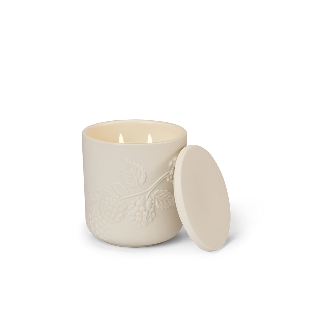 Circa 300g Candle - Christmas - Raspberry &amp; Rhubarb