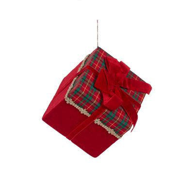 11cm Tartan Present Hanging