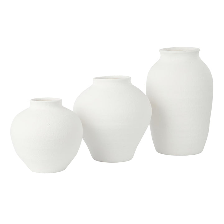 Kamari Clay Vase Med 25x25x25cm