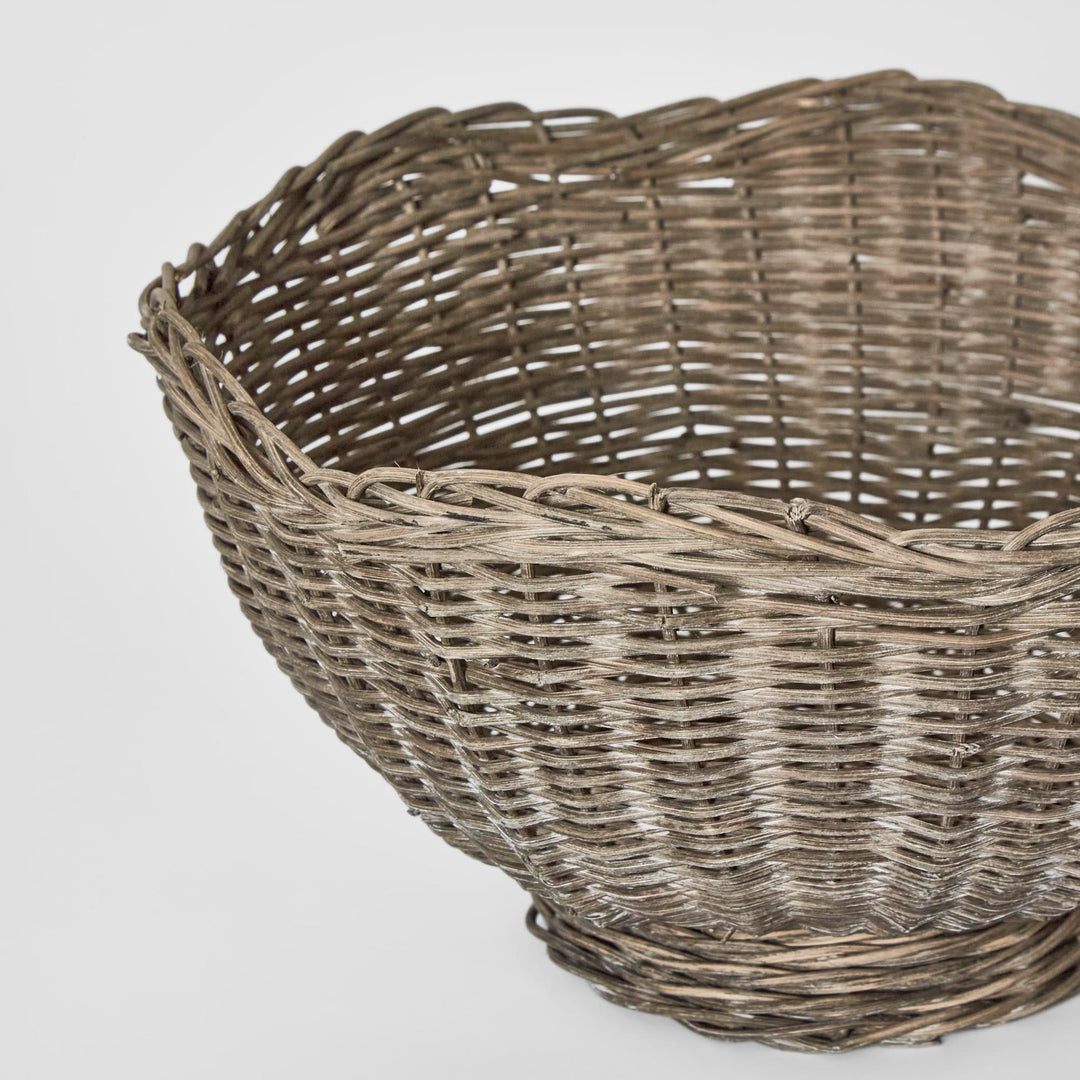 Rattan Fruit Basket L:34 W:34 H:18.5