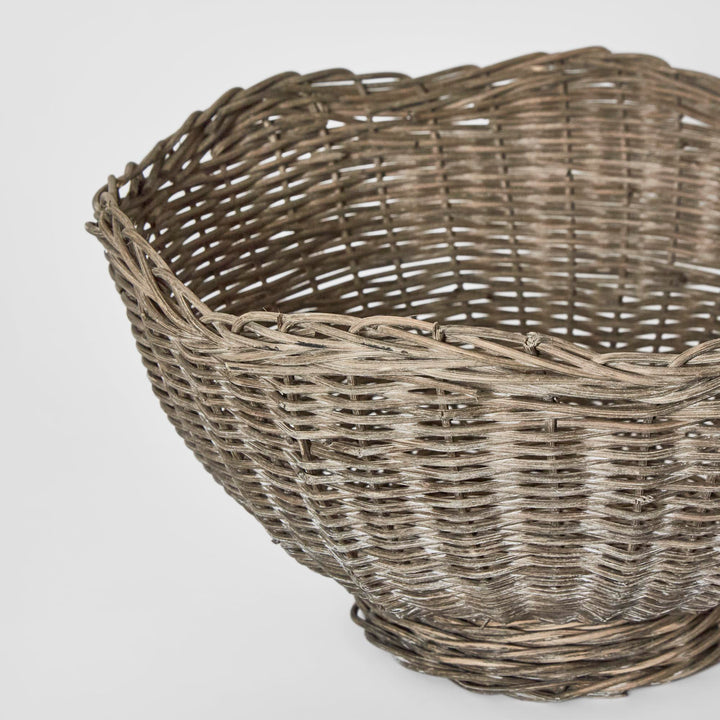 Rattan Fruit Basket L:34 W:34 H:18.5