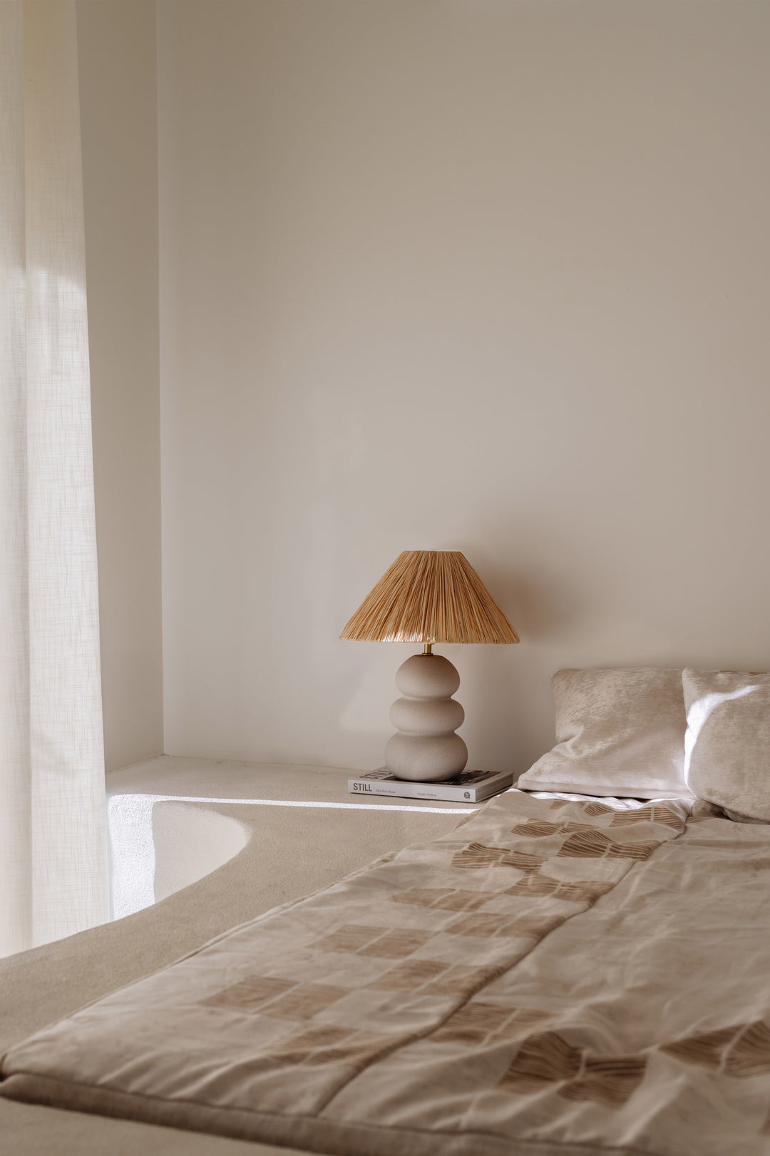 Soffia Raffia Table Lamp