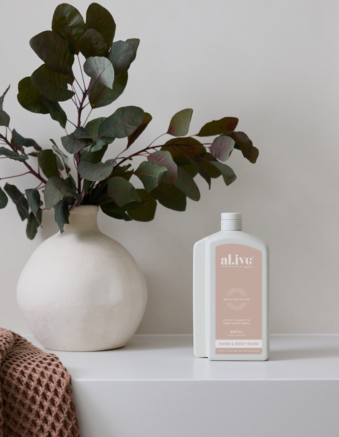 Al.ive Body Hand & Body Wash Refill - Apricot & Sweet Fig